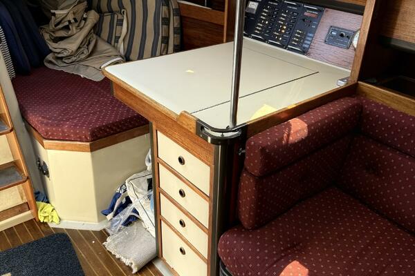 37ft C amp C Yacht For Sale