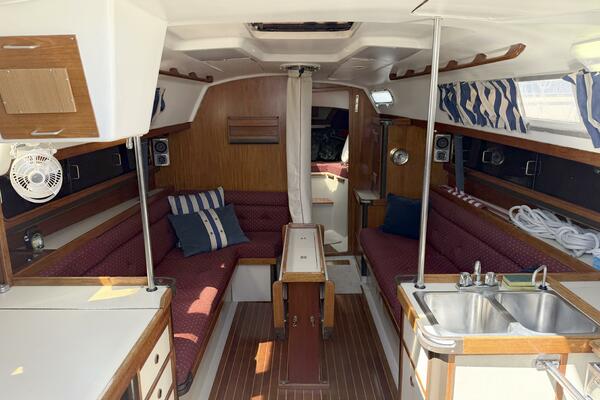 37ft C amp C Yacht For Sale