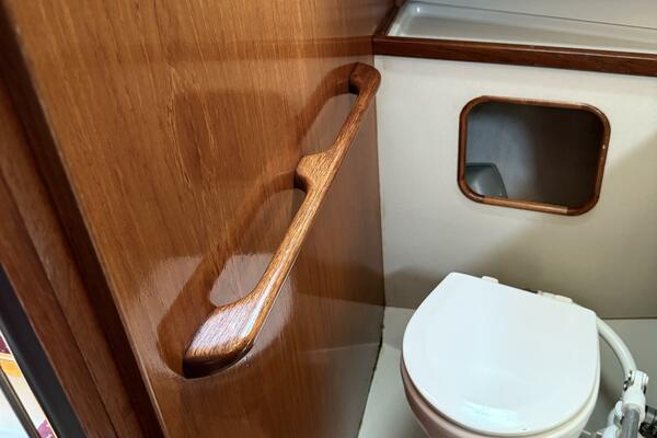 37ft C amp C Yacht For Sale