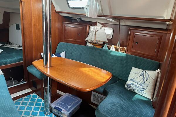 33ft Beneteau Yacht For Sale 33ft Beneteau Yacht For Sale