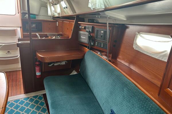33ft Beneteau Yacht For Sale 33ft Beneteau Yacht For Sale