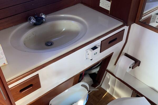 42ft Grand Banks Yacht For Sale