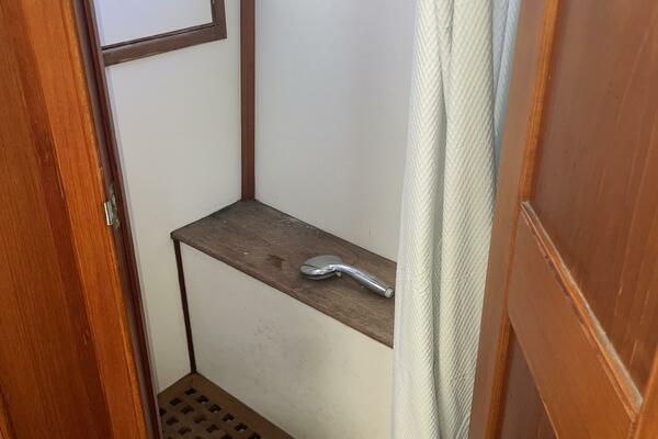 42ft Grand Banks Yacht For Sale