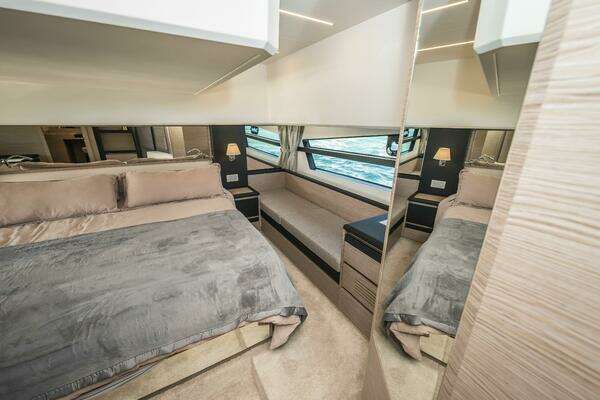 Greenline 45 Coupe HYBRID Yacht For Sale