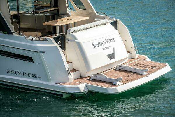 Greenline 45 Coupe HYBRID Yacht For Sale