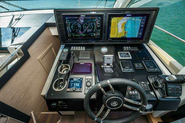 Greenline 45 Coupe HYBRID Yacht For Sale