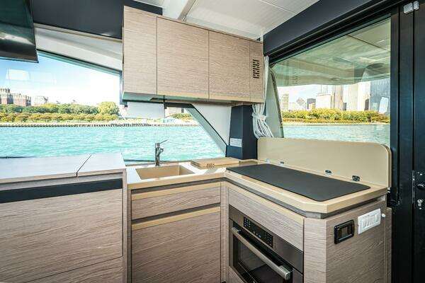 Greenline 45 Coupe HYBRID Yacht For Sale