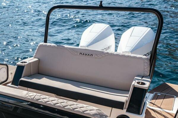 33ft Navan Yacht For Sale 33ft Navan Yacht For Sale