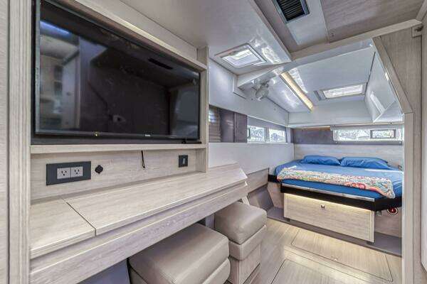 Leopard  Yacht For Sale
