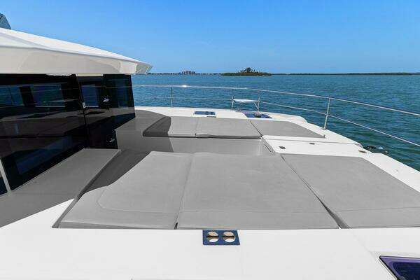 Leopard 53 Powercat Yacht For Sale