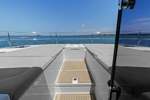 Leopard 53 Powercat Yacht For Sale