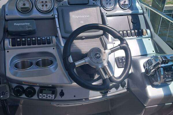 Photo of the 2011 Monterey 340 Sport Yacht