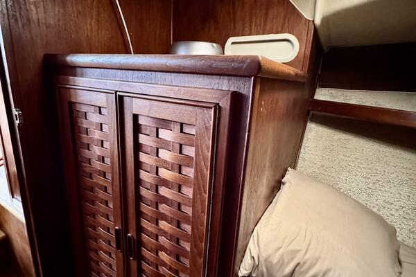 41ft Canoe Cove Yacht For Sale