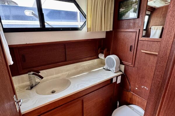 41ft Canoe Cove Yacht For Sale