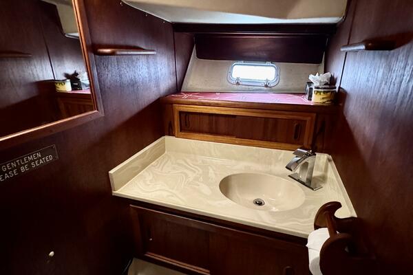41ft Canoe Cove Yacht For Sale