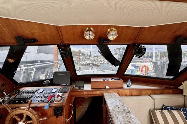 41ft Canoe Cove Yacht For Sale