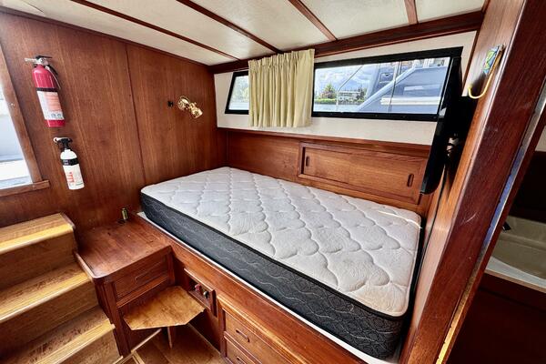 41ft Canoe Cove Yacht For Sale