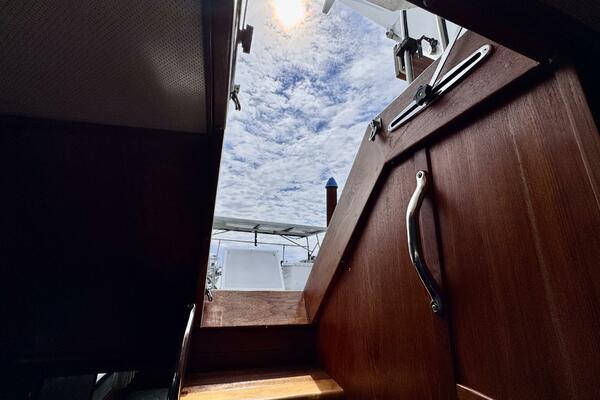 41ft Canoe Cove Yacht For Sale