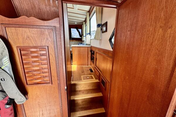 41ft Canoe Cove Yacht For Sale