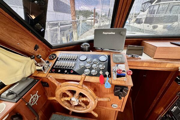 41ft Canoe Cove Yacht For Sale