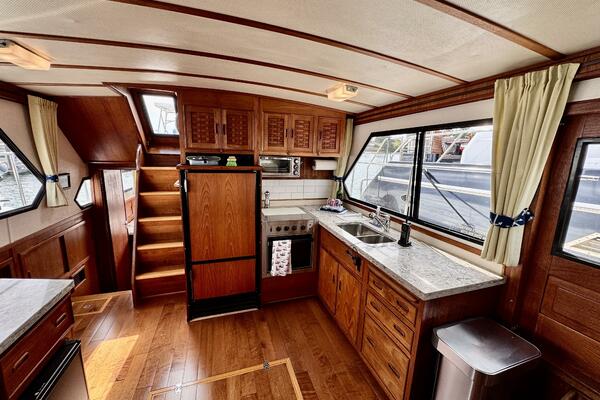 41ft Canoe Cove Yacht For Sale