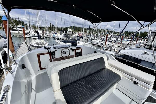 41ft Canoe Cove Yacht For Sale