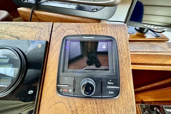 41ft Canoe Cove Yacht For Sale