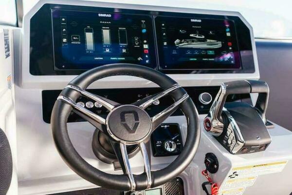33ft Navan Yacht For Sale 33ft Navan Yacht For Sale