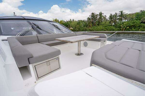 Sunseeker Predator 74 Yacht For Sale