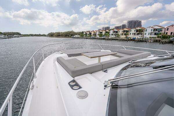 Sunseeker Predator 74 Yacht For Sale