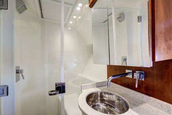 SeaVee Express Yacht For Sale