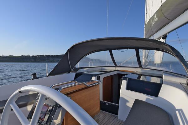 Dragon Fly 41ft Hanse Yacht For Sale