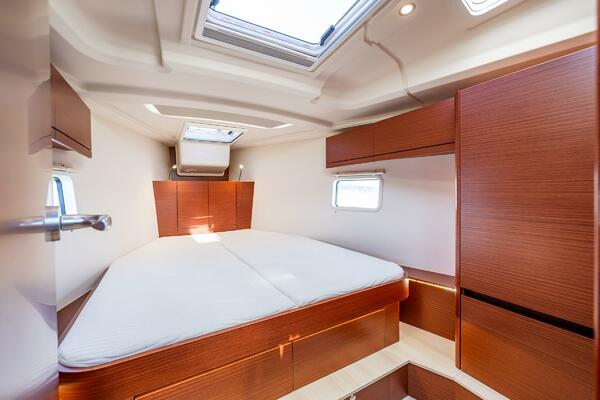 Dragon Fly 41ft Hanse Yacht For Sale