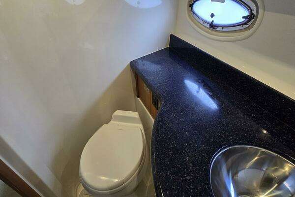 Carver 444 Cockpit Motor Yacht Yacht For Sale