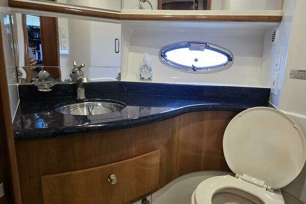 Carver 444 Cockpit Motor Yacht Yacht For Sale