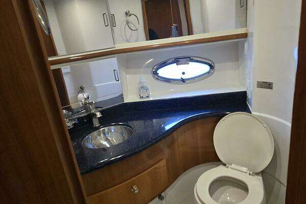 Carver 444 Cockpit Motor Yacht Yacht For Sale