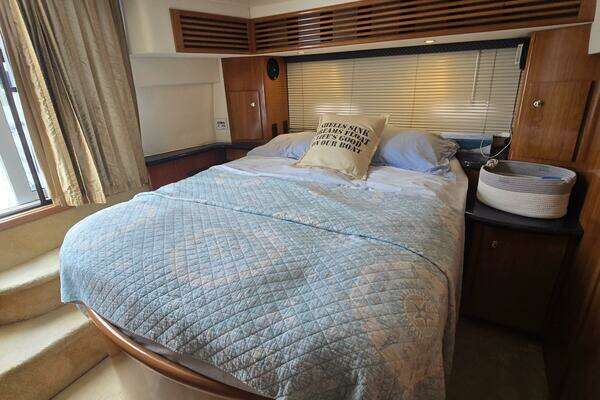 Carver 444 Cockpit Motor Yacht Yacht For Sale