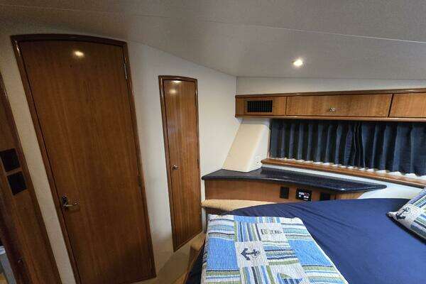 Carver 444 Cockpit Motor Yacht Yacht For Sale