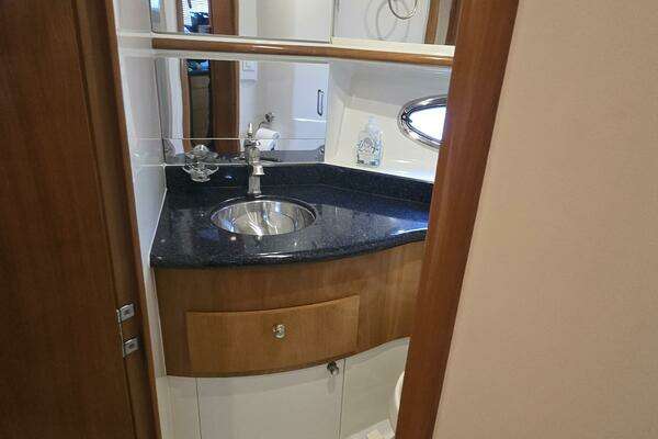 Carver 444 Cockpit Motor Yacht Yacht For Sale