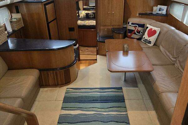 Carver 444 Cockpit Motor Yacht Yacht For Sale