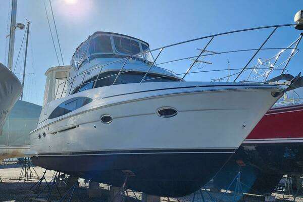 Carver 444 Cockpit Motor Yacht Yacht For Sale