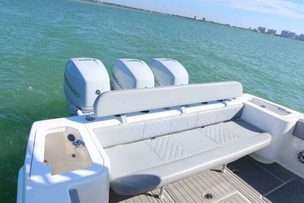SeaVee  Yacht For Sale