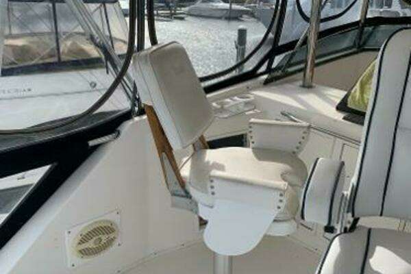 Photo of the 1985 Ocean Yachts 55 Super Sport "Lolly"