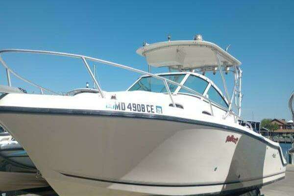 Photo of the 1999 Mako 