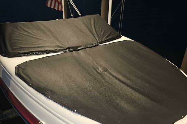 Photo of the 2008 Bryant 233