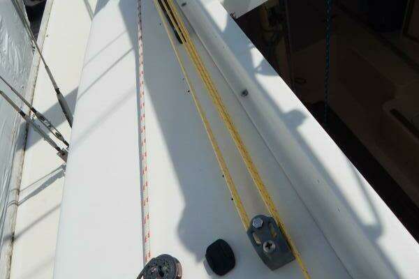 Photo of the 2008 e Sailing Yachts E33 "Skeedaddle"