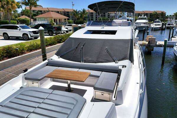Sunseeker 74 Sport Yacht Yacht For Sale