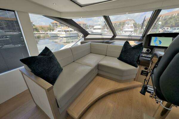 Sunseeker 74 Sport Yacht Yacht For Sale