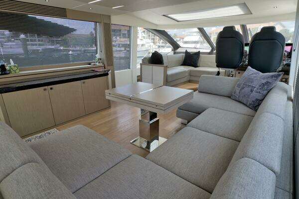 Sunseeker 74 Sport Yacht Yacht For Sale