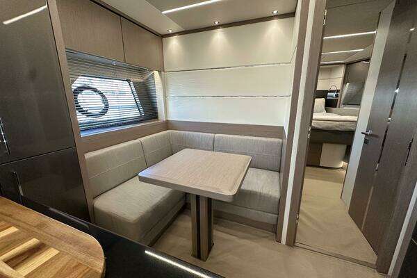 Sunseeker 74 Sport Yacht Yacht For Sale